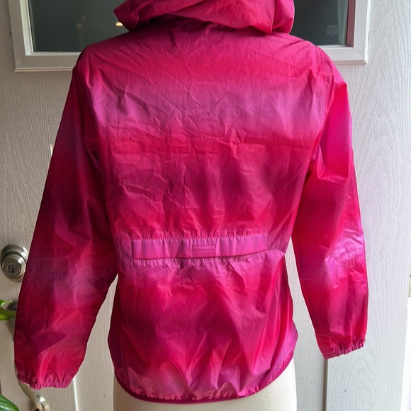 Land’s End hooded rain coat - Picture 5 of 9